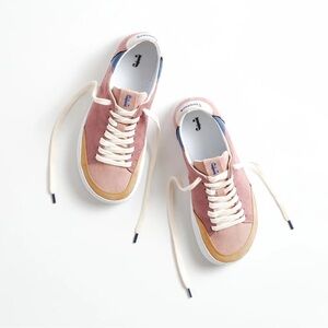 Fleeters Barefoot Sneakers